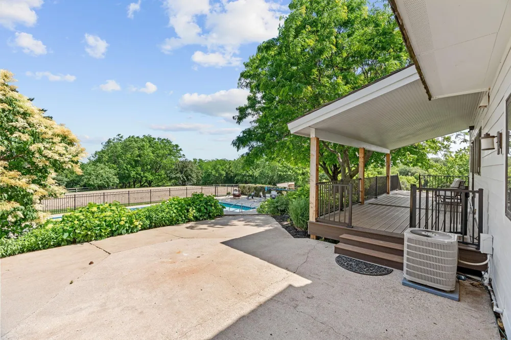 9060 County Road 26 Minnetrista, MN 55359