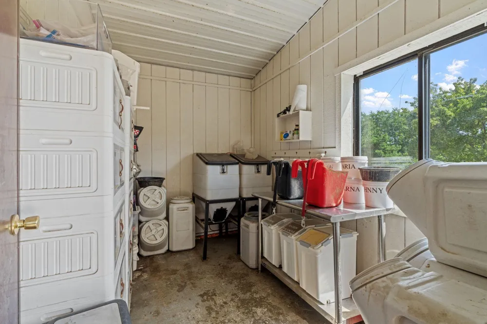 9060 County Road 26 Minnetrista, MN 55359