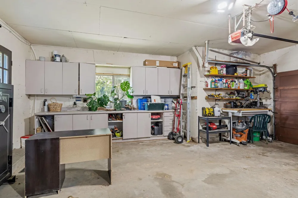 9060 County Road 26 Minnetrista, MN 55359