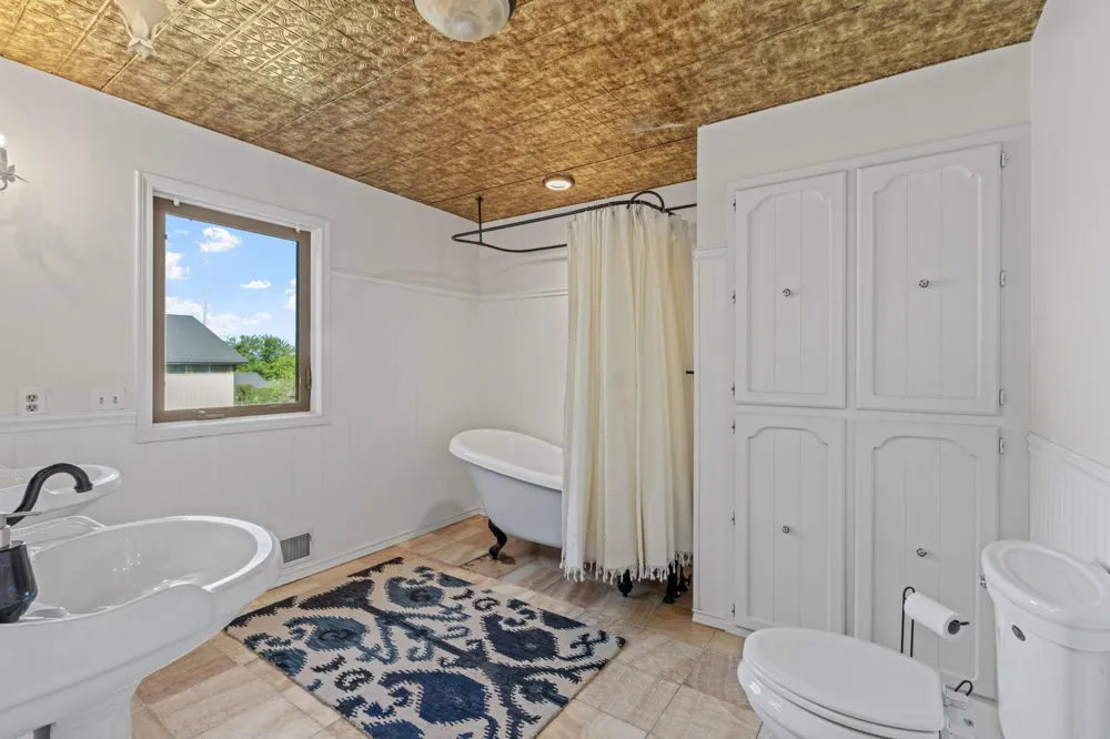 9060 County Road 26 Minnetrista, MN 55359
