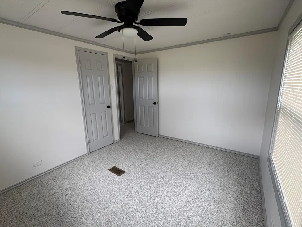 6085 Adams Flat Road #B Brookshire, TX 77423