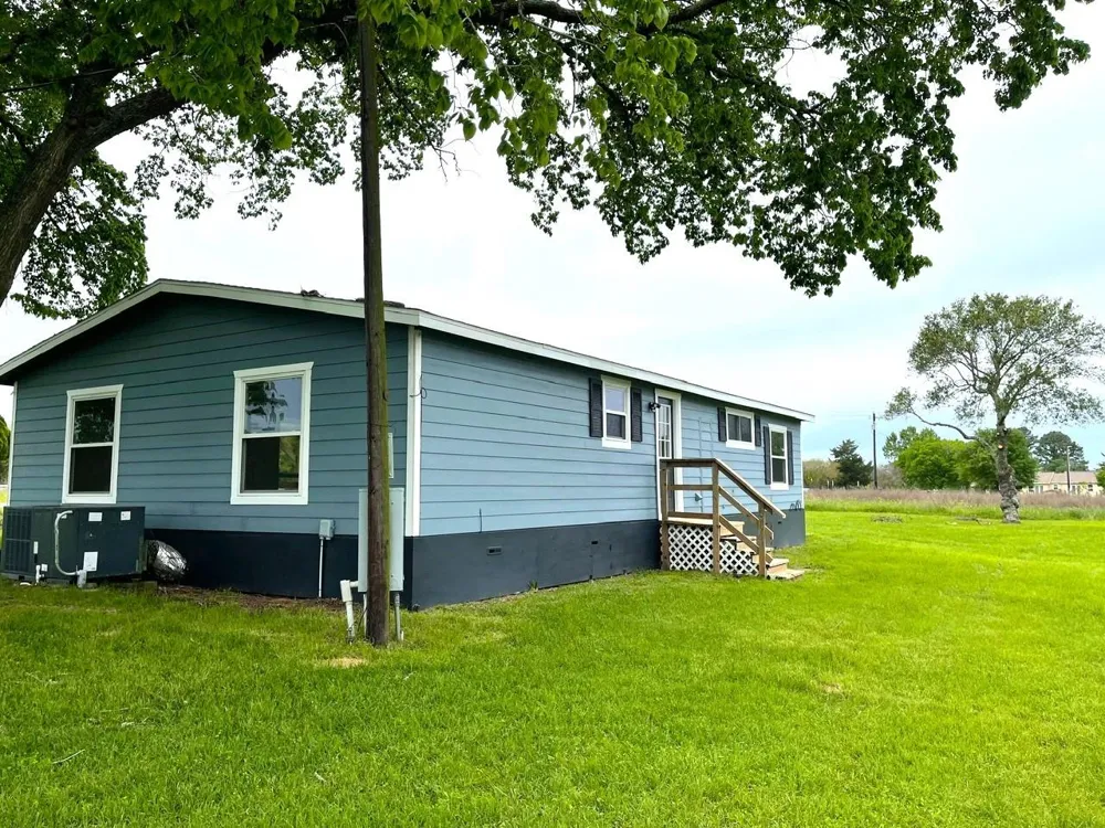 6085 Adams Flat Road #B Brookshire, TX 77423