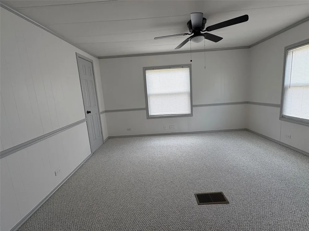 6085 Adams Flat Road #B Brookshire, TX 77423