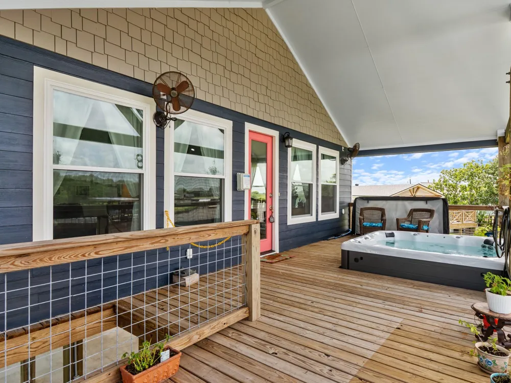 793 County Road 291 Sargent, TX 77414