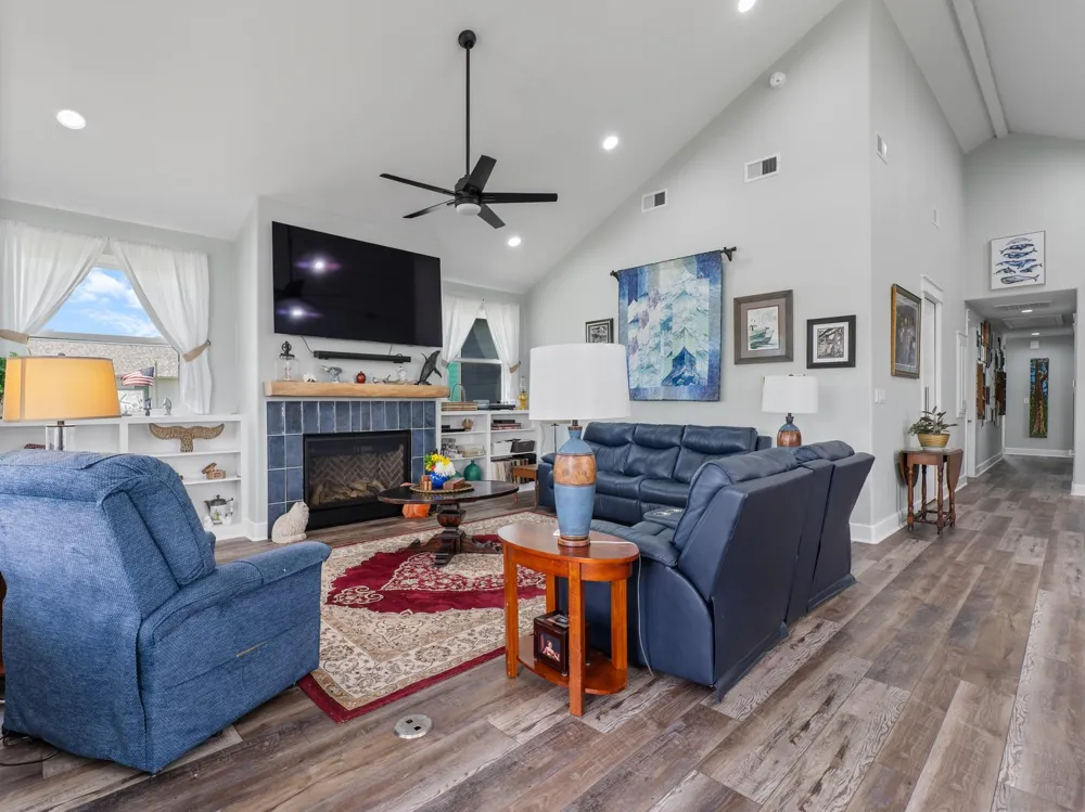 793 County Road 291 Sargent, TX 77414