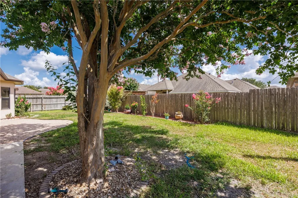14422 Chantilly Drive Corpus Christi, TX 78410