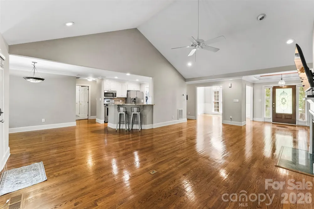 1032 Dan Maples Drive Cramerton, NC 28032