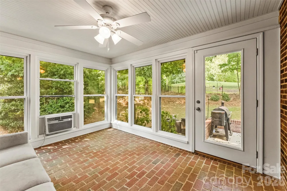 1032 Dan Maples Drive Cramerton, NC 28032