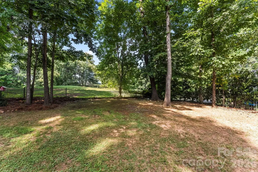 1032 Dan Maples Drive Cramerton, NC 28032