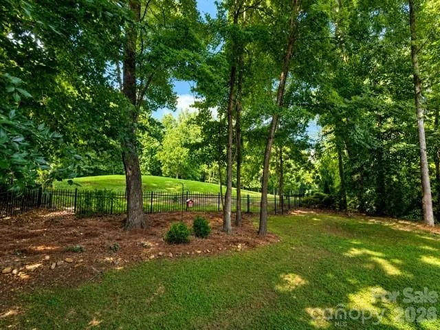 1032 Dan Maples Drive Cramerton, NC 28032