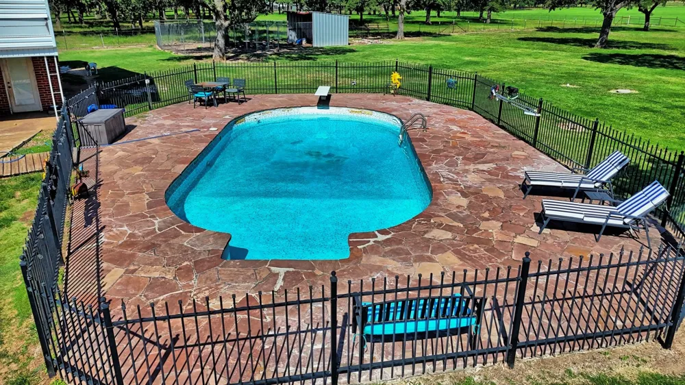 6279 FM 1758 ROAD Bowie, TX 76230
