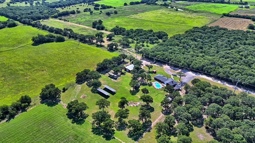 6279 FM 1758 ROAD Bowie, TX 76230