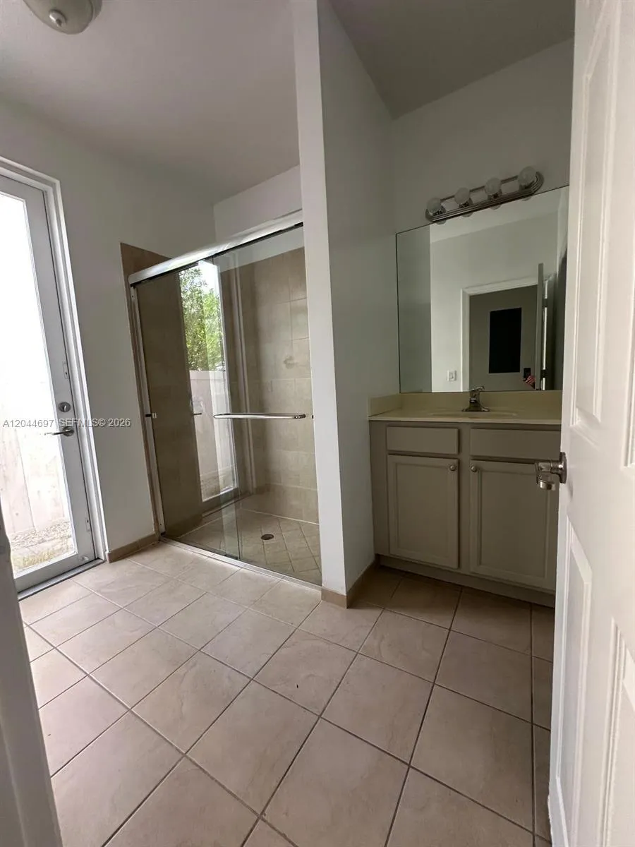 9283 SW 172nd Ave Miami, FL 33196