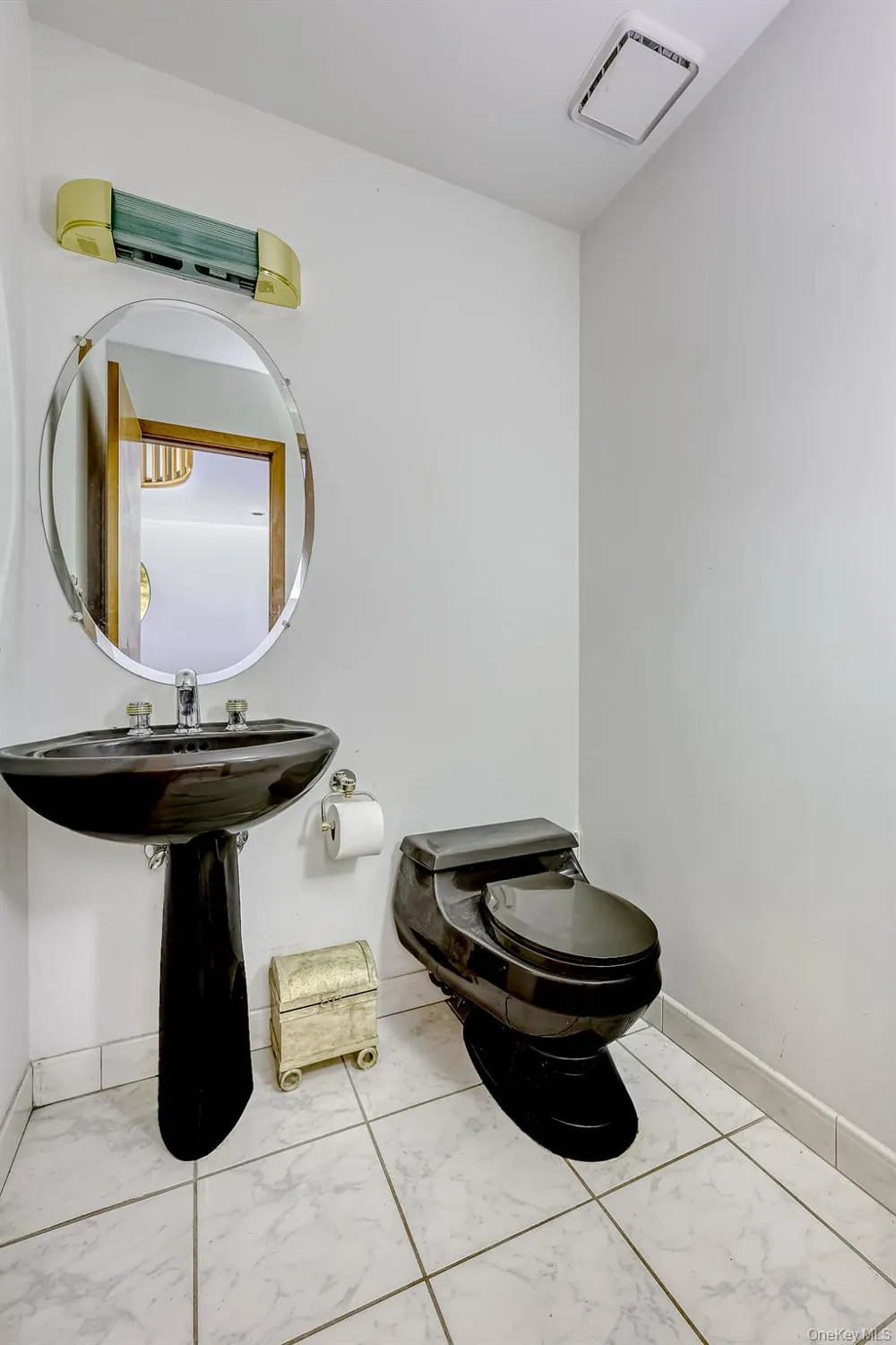 5 Zeck Court Suffern, NY 10901