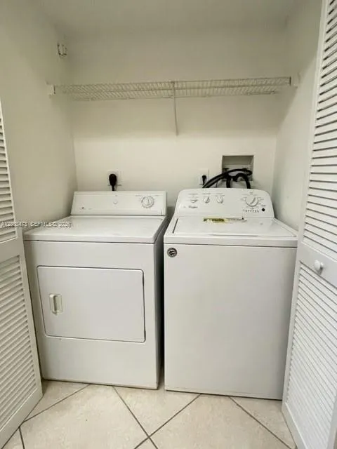 9645 NW 1st Ct #1-303 Pembroke Pines, FL 33024