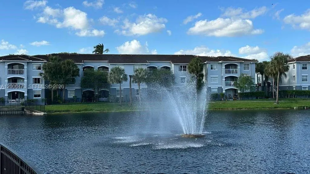 9645 NW 1st Ct #1-303 Pembroke Pines, FL 33024