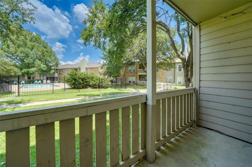 1700 Amelia Court #613 Plano, TX 75075