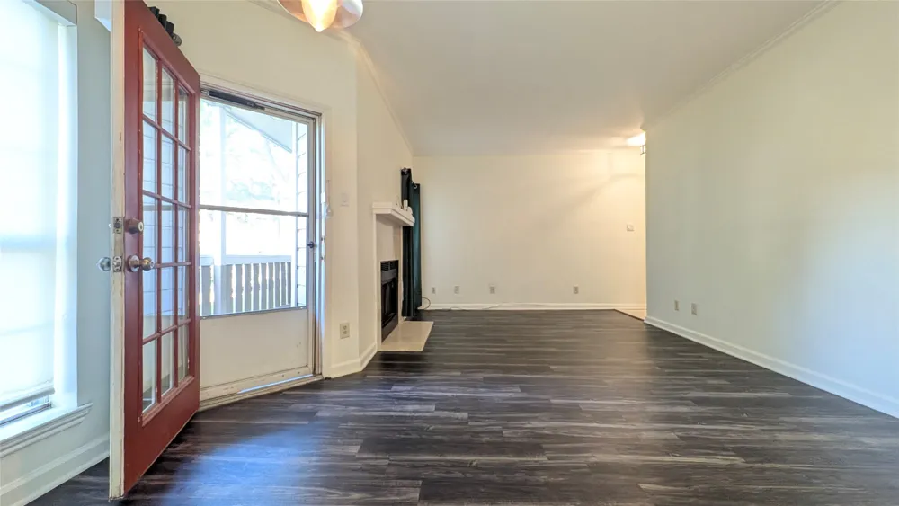 1700 Amelia Court #613 Plano, TX 75075