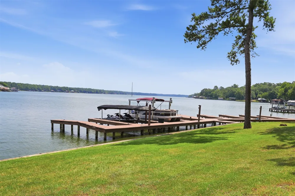 104 E Barker Creek Drive Scroggins, TX 75480