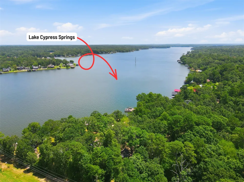 104 E Barker Creek Drive Scroggins, TX 75480