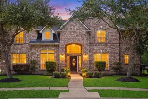 11710 Oakshield Lane