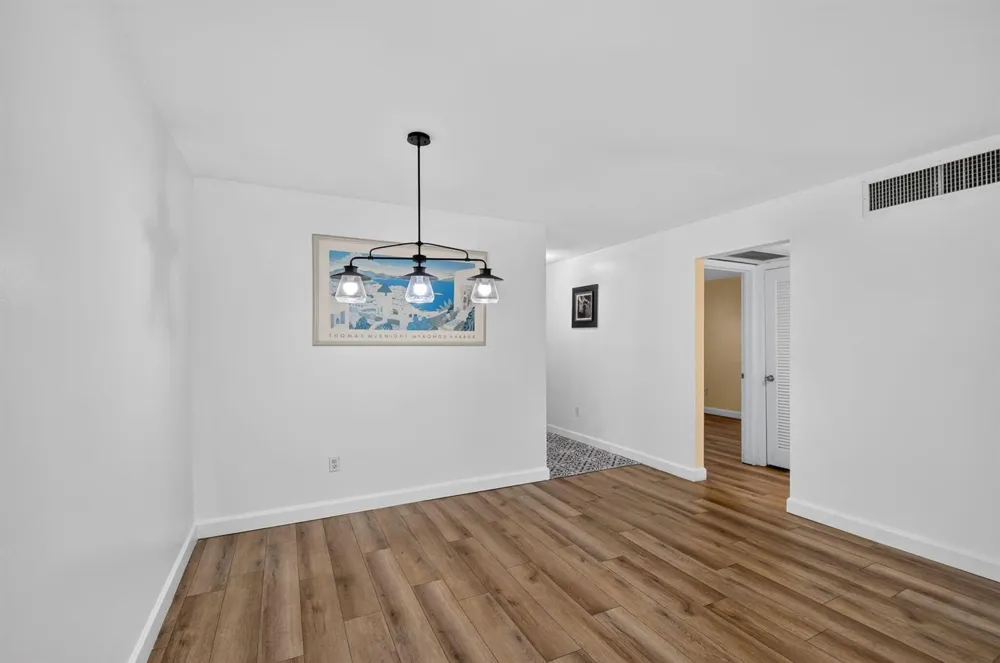 1505 Crescent Circle #B24 Lake Park, FL 33403