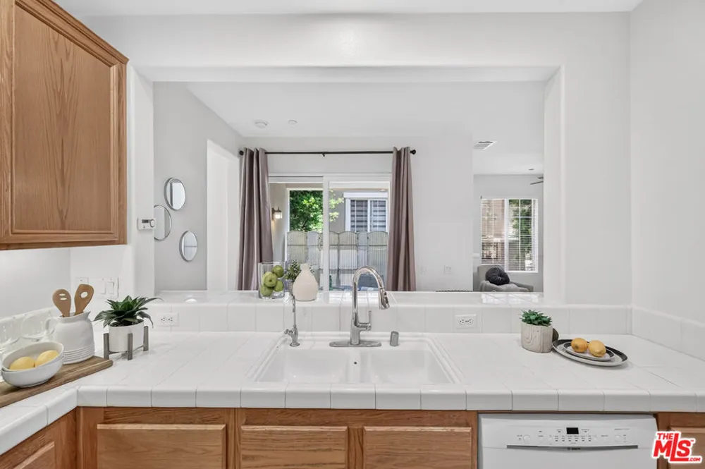 1294 Mcfadden Drive Fullerton, CA 92833