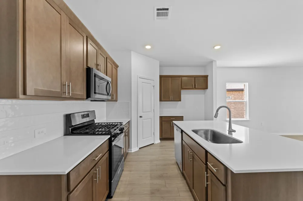 1824 Dandy Brush Drive Georgetown, TX 78641