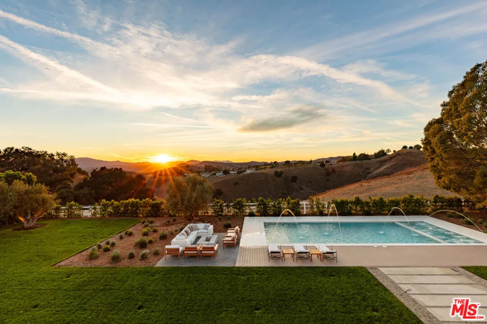 25151 Jim Bridger Road Hidden Hills, CA 91302