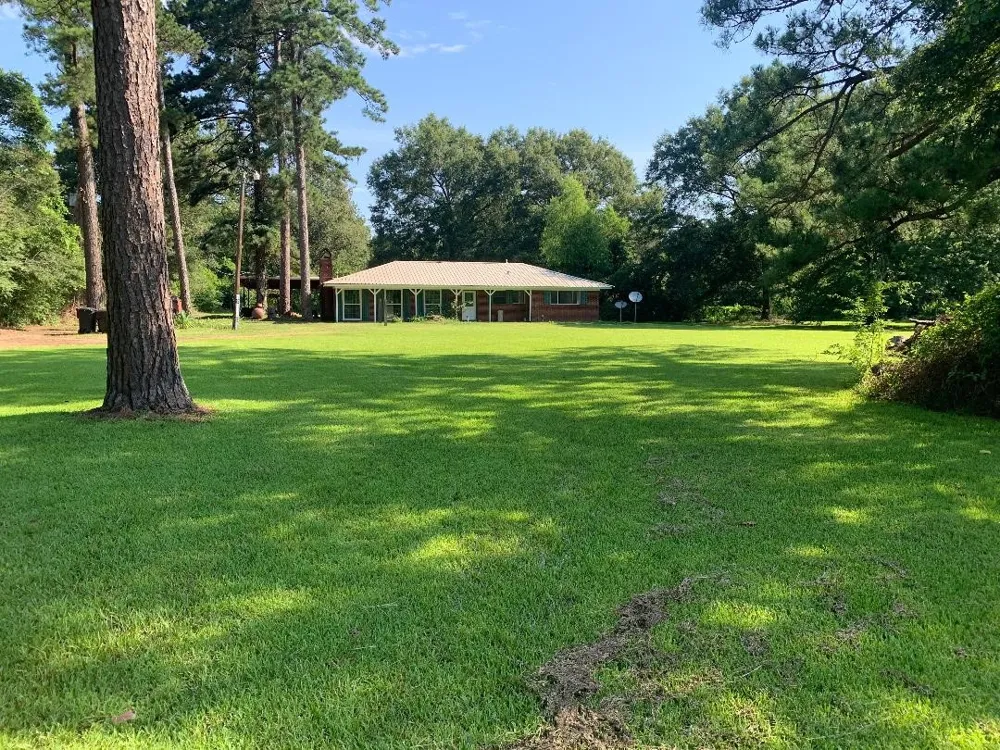 2259 Highway 527 Elm Grove, LA 71051
