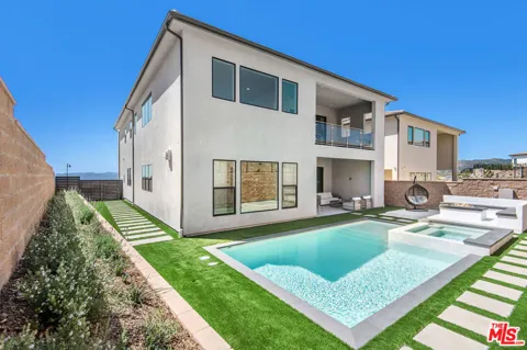 20601 W Overlook Court