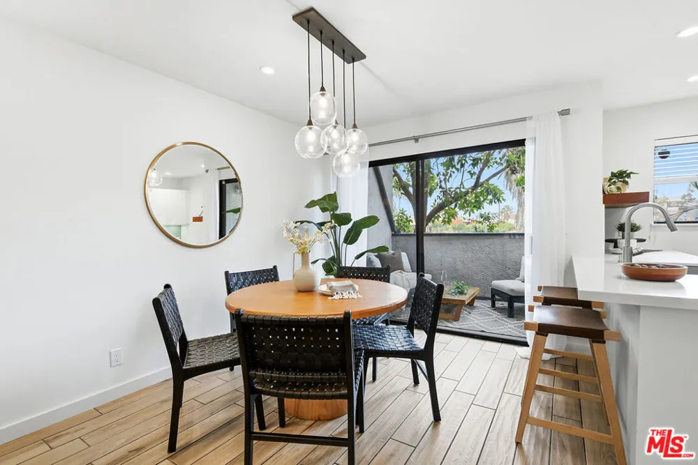 1802 20th Street #B Santa Monica, CA 90404