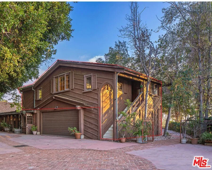 1357 Beverly Estate Beverly Hills, CA 90210