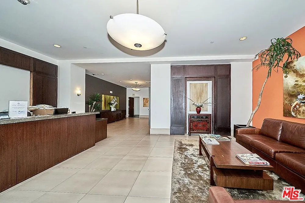 3223 W 6th Street #405 Los Angeles, CA 90020