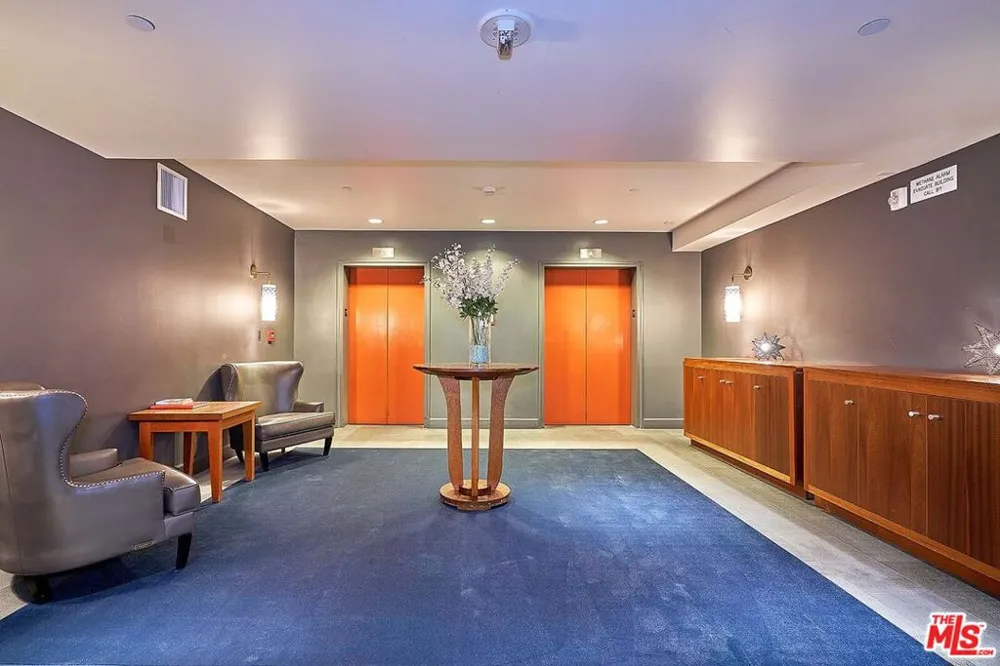 3223 W 6th Street #405 Los Angeles, CA 90020