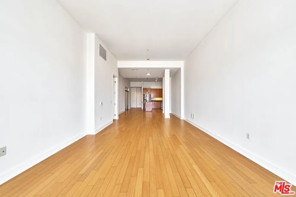 3223 W 6th Street #405 Los Angeles, CA 90020
