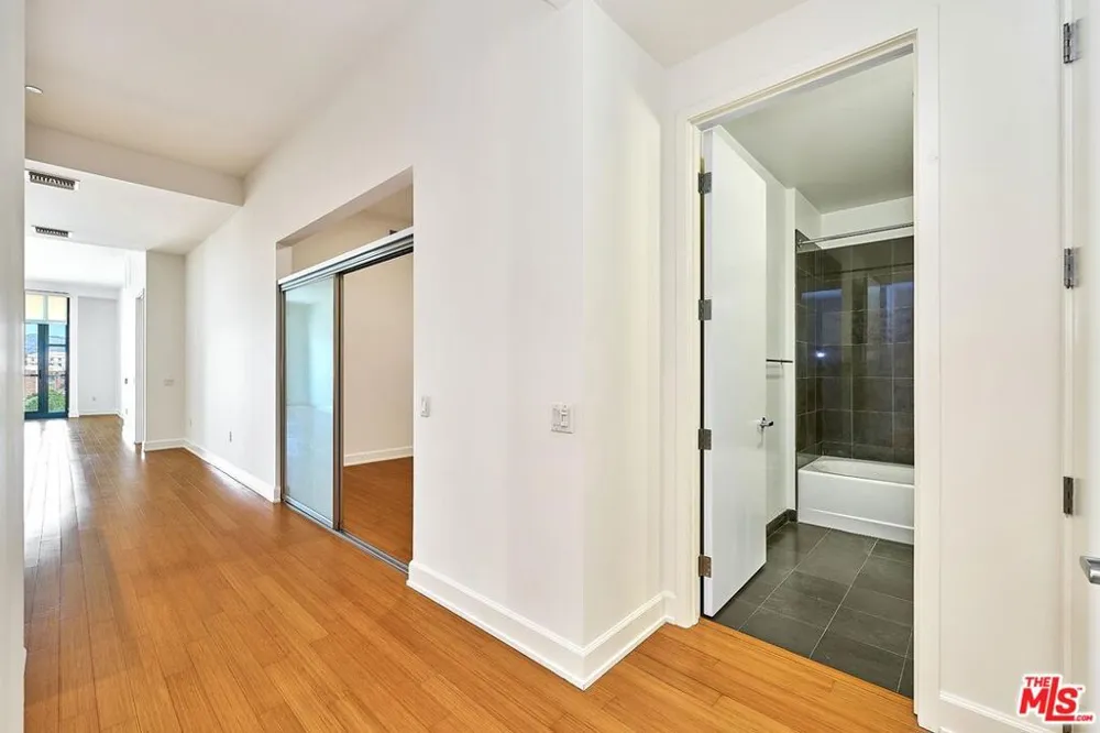 3223 W 6th Street #405 Los Angeles, CA 90020