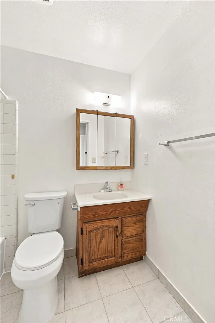 18207 Via Dicha Rowland Heights, CA 91748