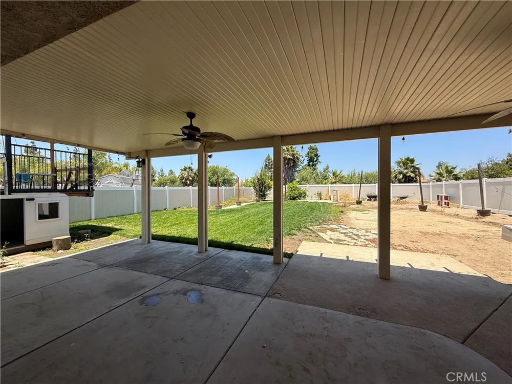 19530 Chinotto Riverside, CA 92508