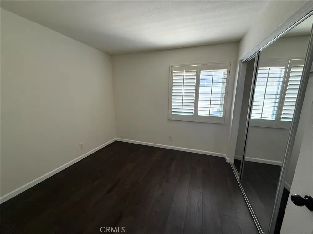 19530 Chinotto Riverside, CA 92508