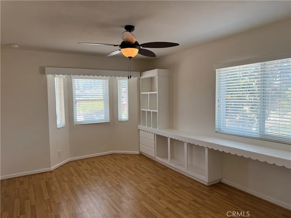 19530 Chinotto Riverside, CA 92508