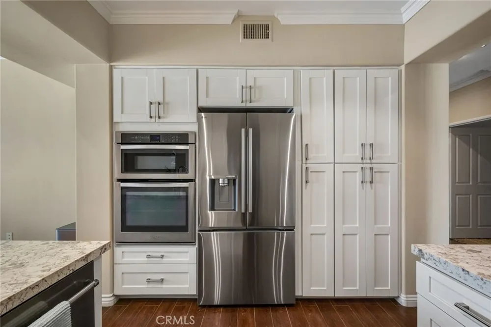 2600 Newport Newport Beach, CA 92663
