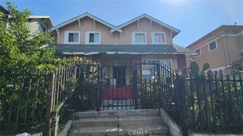 1242 S Bonnie Brae