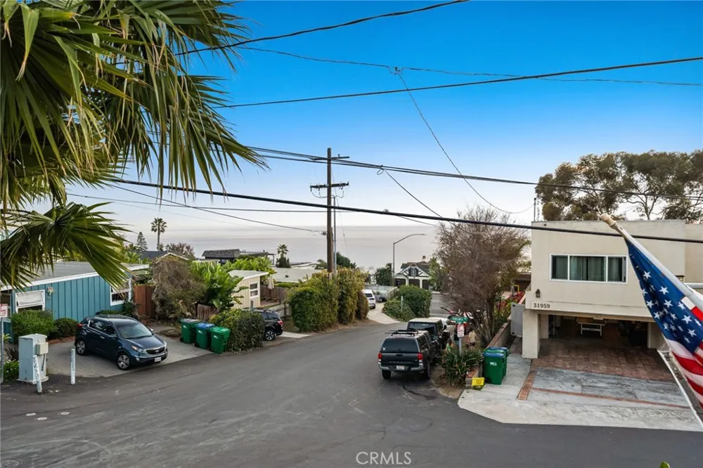 31913 9th Laguna Beach, CA 92651