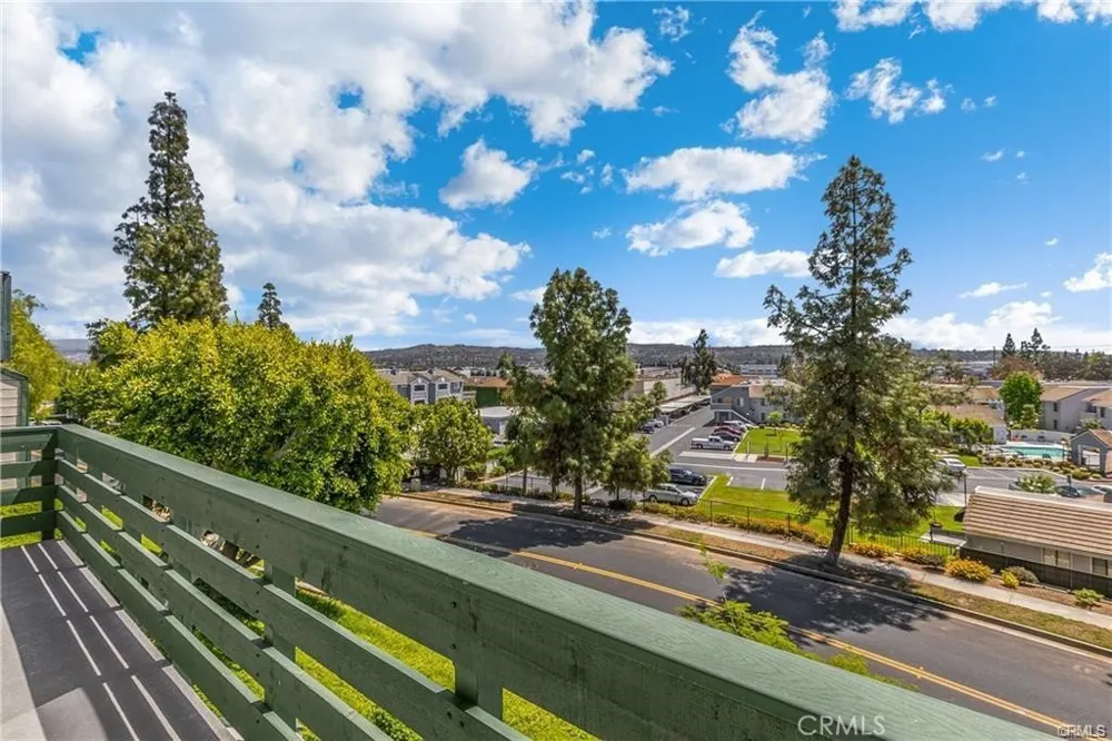 2017 Orchard Drive #11 Placentia, CA 92870