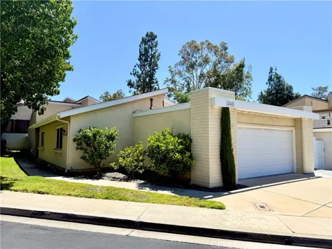 22442 Aliso Park Drive