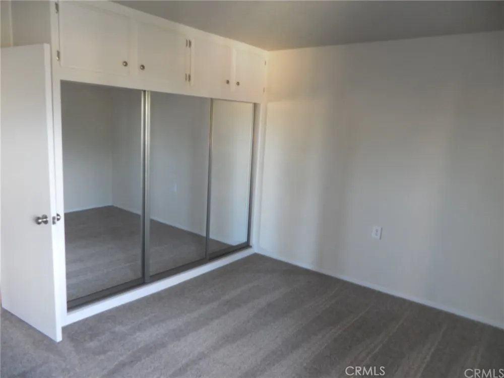 2119 Via Puerta Laguna Woods, CA 92637