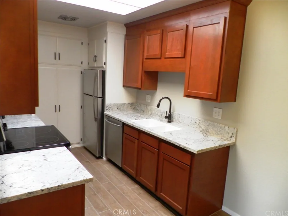 2119 Via Puerta Laguna Woods, CA 92637