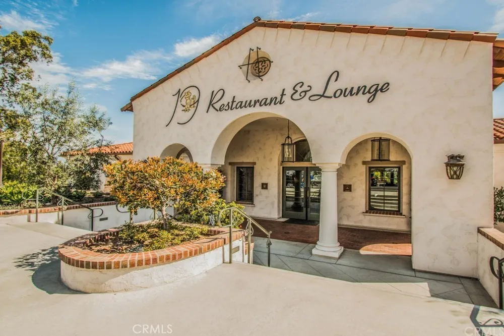2119 Via Puerta Laguna Woods, CA 92637