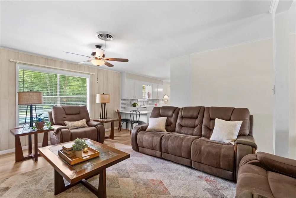 804 Otter Road Anahuac, TX 77514